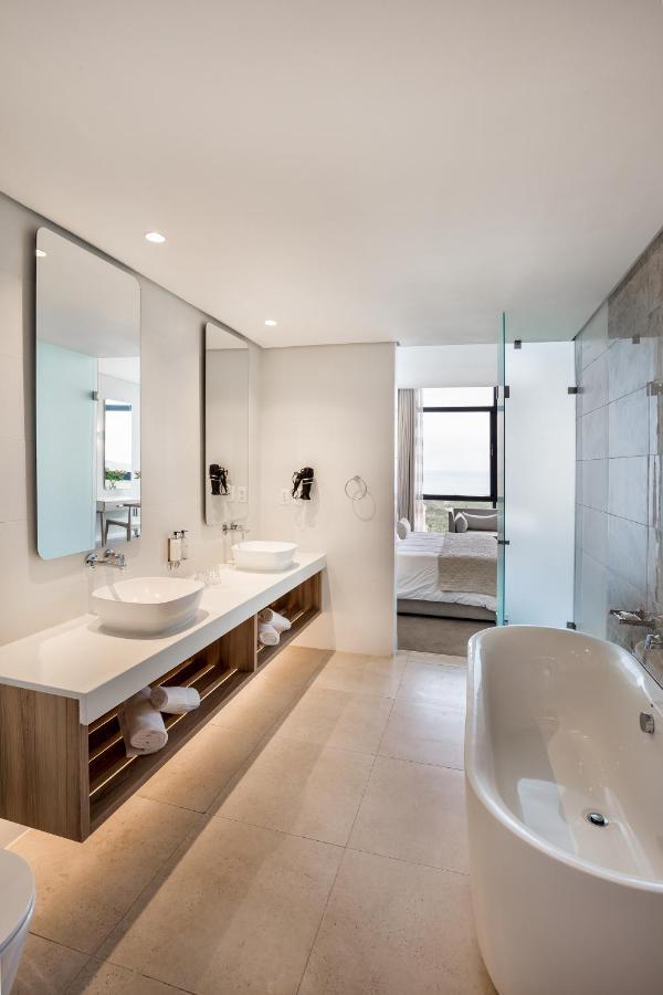 Bluewater Bay Sunrise Hotel Amsterdamhoek Екстериор снимка